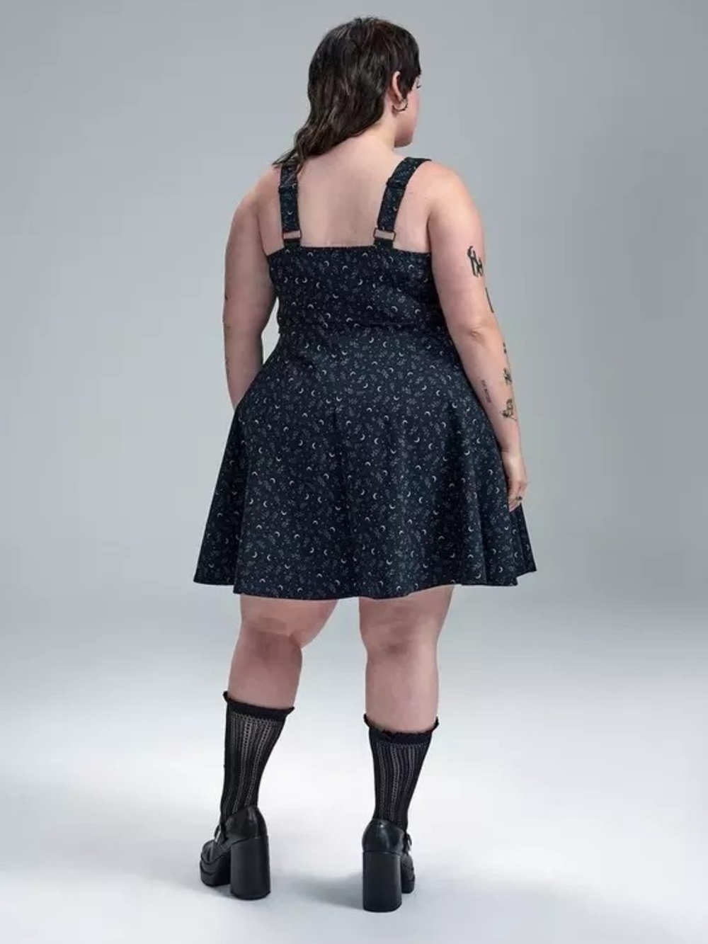 Nwot 0x Torrid Nightfall Chain Mini Dress - Picture 3 of 6